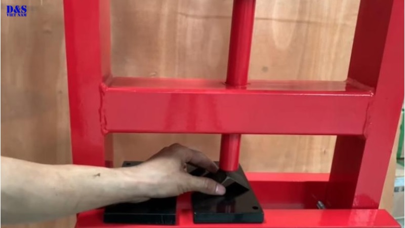 Yếu tố ảnh hưởng đến hiệu suất làm việc của máy ép thủy lực