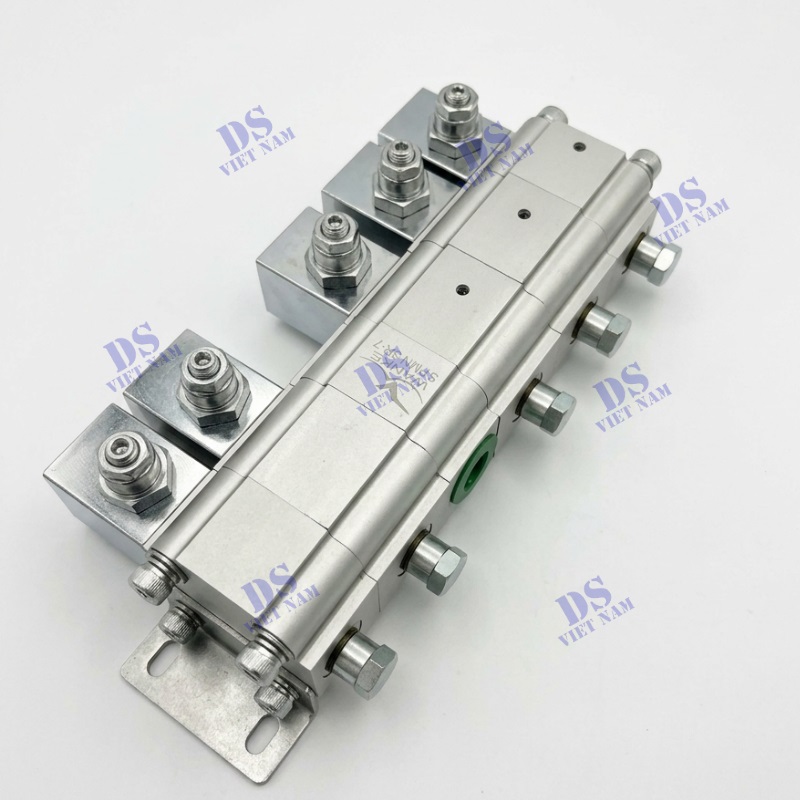 Bộ chia lưu lượng bánh răng 2.1 CC/V 5 cửa
